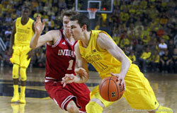 Michigan vs Indiana university basketball game 2013 photography by robbie small